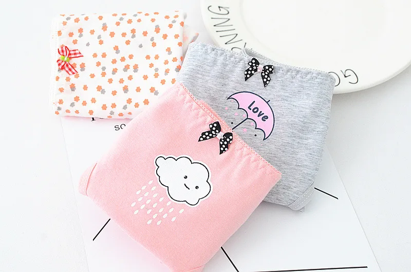 4401852796_541603624