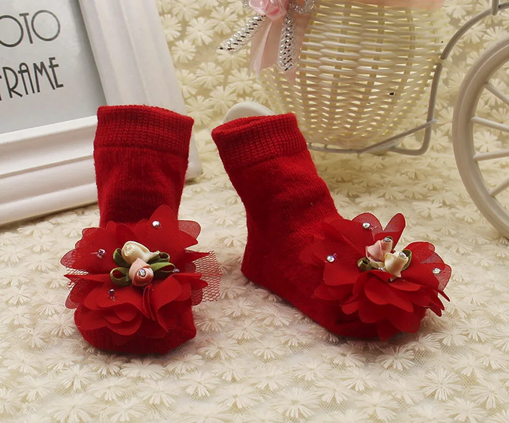 Осень-зима новорожденных детская одежда для девочек удобные цветочные милые хлопковые носки Шлёпанцы для женщин теплые домашние тапочки носки до лодыжки костюм От 0 до 1 года детские