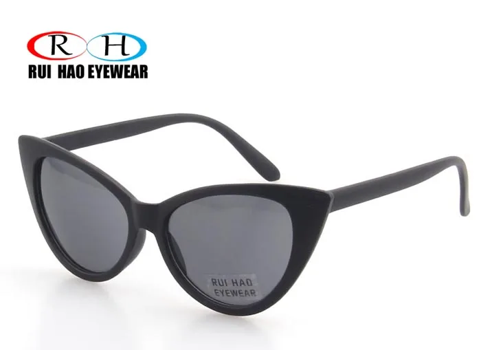 8829-black-700 (1)