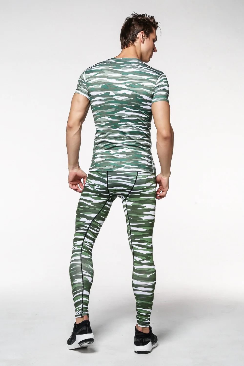 Green short sleeves long pants sport men suits (2)