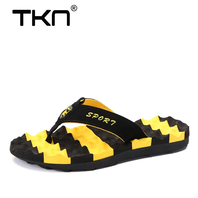 TKN 2019 الصيف نعال شاطئ الرجال في الهواء الطلق صندل ضوء الوزن مكافحة زلق الصنادل الرياضية أحذية رجالي تصفح النعال 665