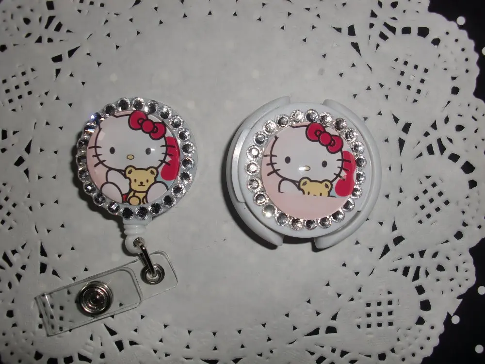 

Hello Kitty ID STETHOSCOPE NAME TAG BLING DESIGN NURSE,RN,MEDICAL,ER 2 pcs/lot