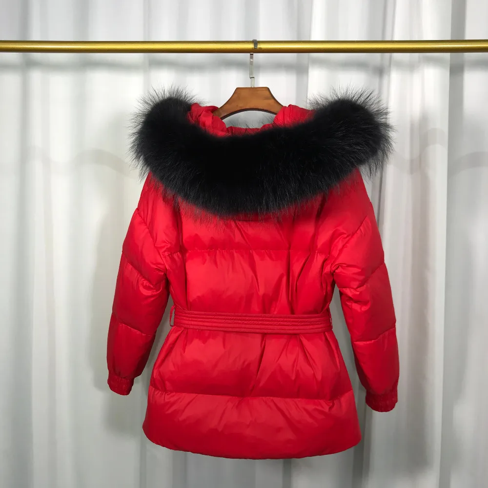 Большой натуральный мех енота Новая женская зимняя куртка с капюшоном на белом утином пуху свободное теплое пальто пуховая парка зимнее пальто для женщин