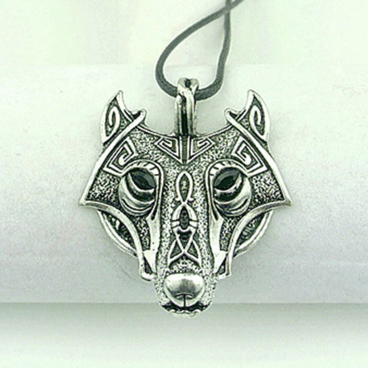 Vintage Mens Boys Retro Wolf Animal Head Pendant Necklace Cool Jewelry Gift