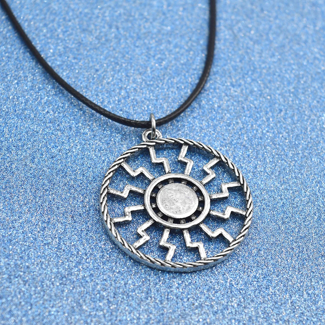 

Slavic Amulet Sun Symbol Round Pendant Necklace Pagan Retro Silver Collar Statement Jewelry For Men Women
