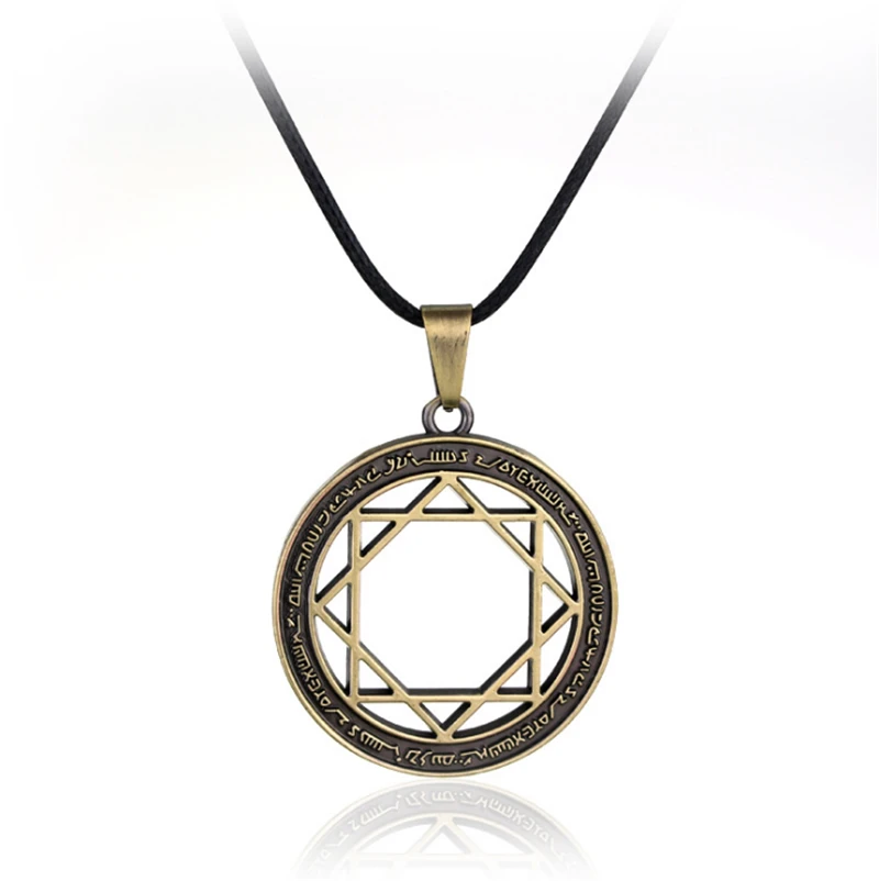 Chaos Star 8 flèches pointues Amulette Charme Médaillon Étain Collier Pendentif Chaos Star 8 flèches pointues Amulette Charme Médaillon Étain Collier Pendentif