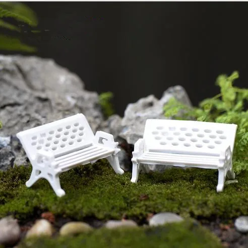 (Miniorder $5) sale~1Pcs/white chair/doll house//miniatures/lovely cute/fairy garden gnome/moss terrarium decor/crafts/bonsai (Miniorder $5) sale~1Pcs/white chair/doll house//miniatures/lovely cute/fairy garden gnome/moss terrarium decor/crafts/bonsai