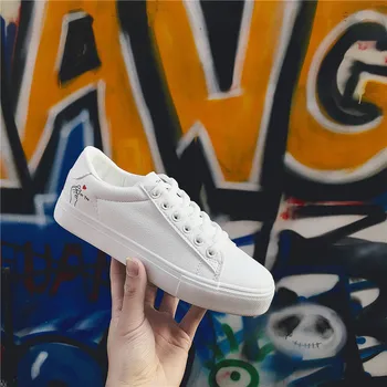 

New white Style Women Running Shoes Lightweight Outdoor Walking Jogging Sneakers Lace Up pu lether Athletic Shoes soft Fast