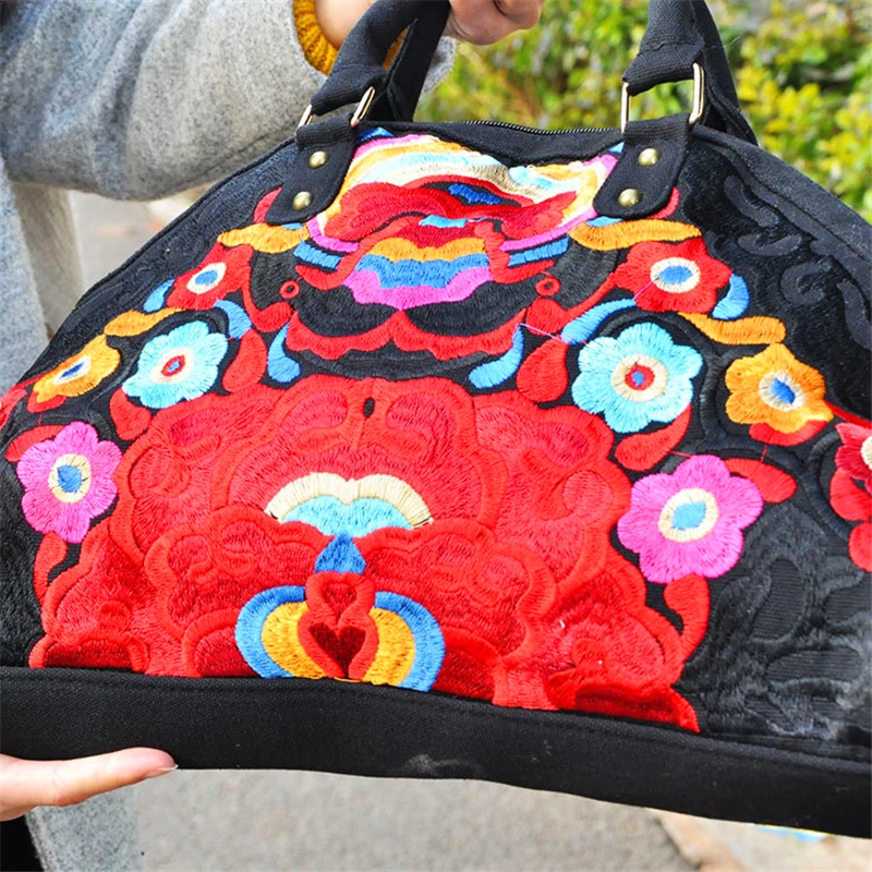Онлайн винтажная Мода оболочки женские сумки этнические черные холщовые вышитые дорожные сумки через плечо