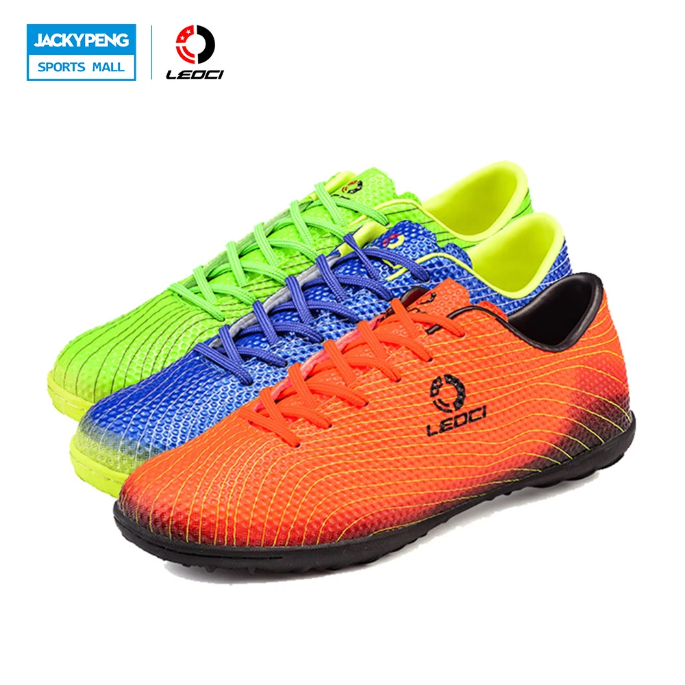 leoci football boots