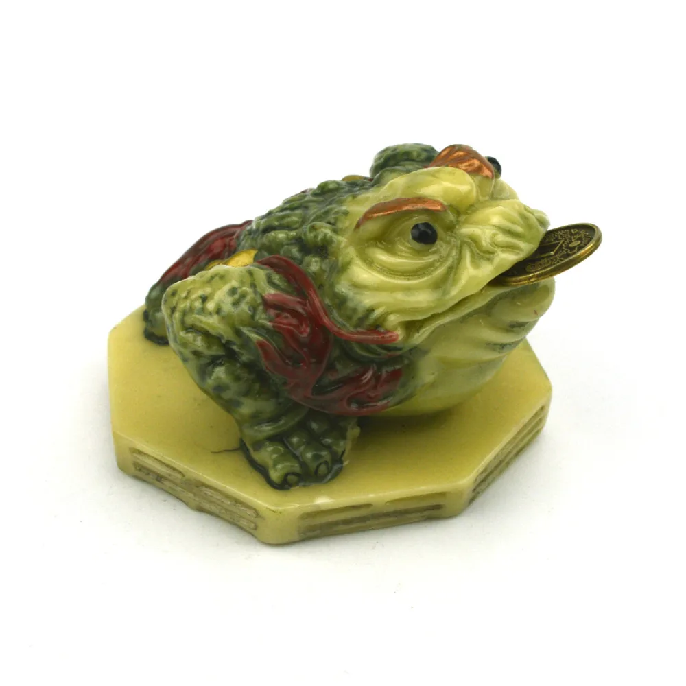 

Feng shui Colour Bagua Three Legged Money Frog/Toad D1007