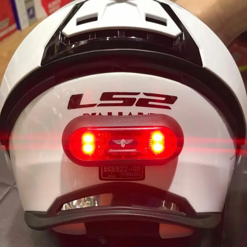 

Universal Helmet Flashing Led Light Night Riding Adhesive Safety Blink Rechageable