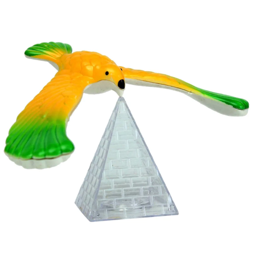 Amazing Plastic Gravity Balance Eagle Tumbler Gravity Magic Balancing