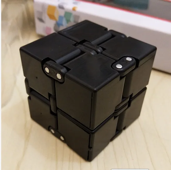 

2019 Hot ABS Infinity Cube for Stress Relief Fidget Anti Anxiety Stress Magic Cube for Kids Adult Mini Fidget Toy Finger EDC Toy