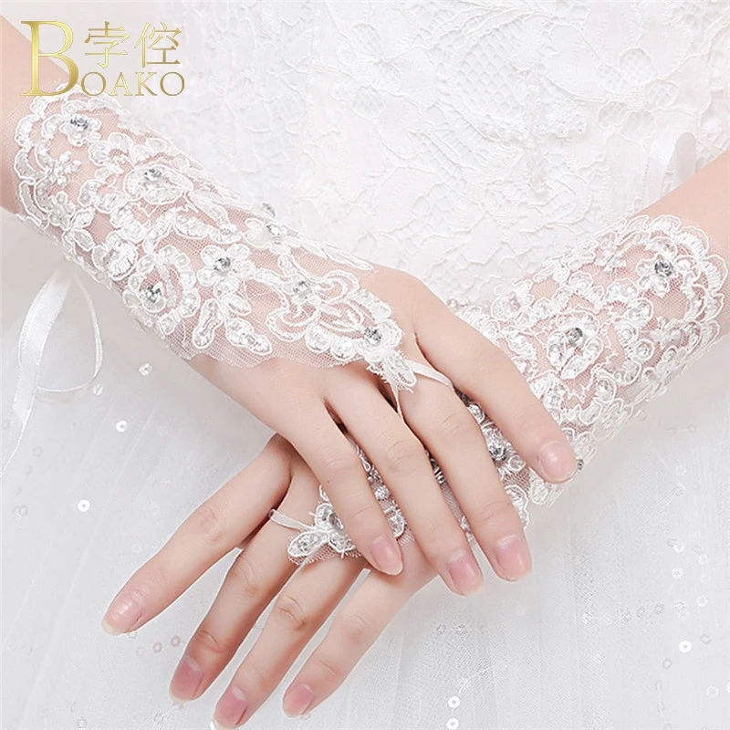 BOAKO Wedding Gloves Women White Fingerless Bridal Gloves Long Lace gant mariage femme Party gloves Wedding Luvas Accessories K5 BOAKO Wedding Gloves Women White Fingerless Bridal Gloves Long Lace gant mariage femme Party gloves Wedding Luvas Accessories K5
