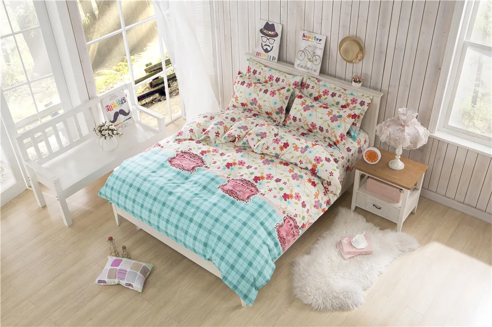 Western Decor This is why at Bunk Beds Bunker, it is our goal to bring our customers comfortable bunk beds & bedding, bedroom linens, bunk bed sheets, foam bed mattresses and everything else one might need for a luxurious peaceful sleep. We specialize in distributing quality loft .