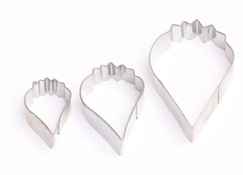 Small Penoy Flower Cookie Cutter 2