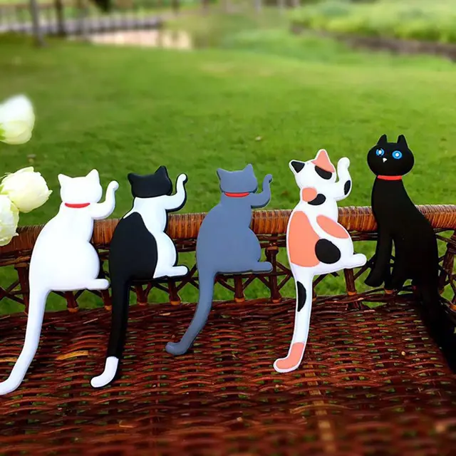 New Fashion Hot Sale Cat Shaped Mobile Phone Stand Holder Sticker For Cell Phone Cartoon Cute Convenient