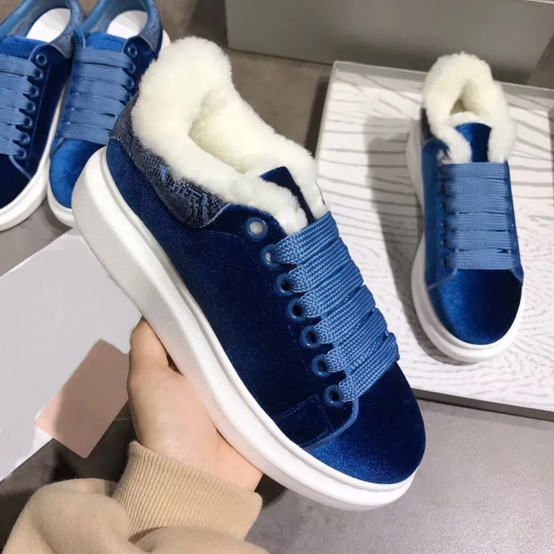 

Hot Winter Shoes Woman Casual Lace Up Shearling Wool Fur Flats Velvet Cozy Flats Design Woman Shoes Round Toe Platform Flats