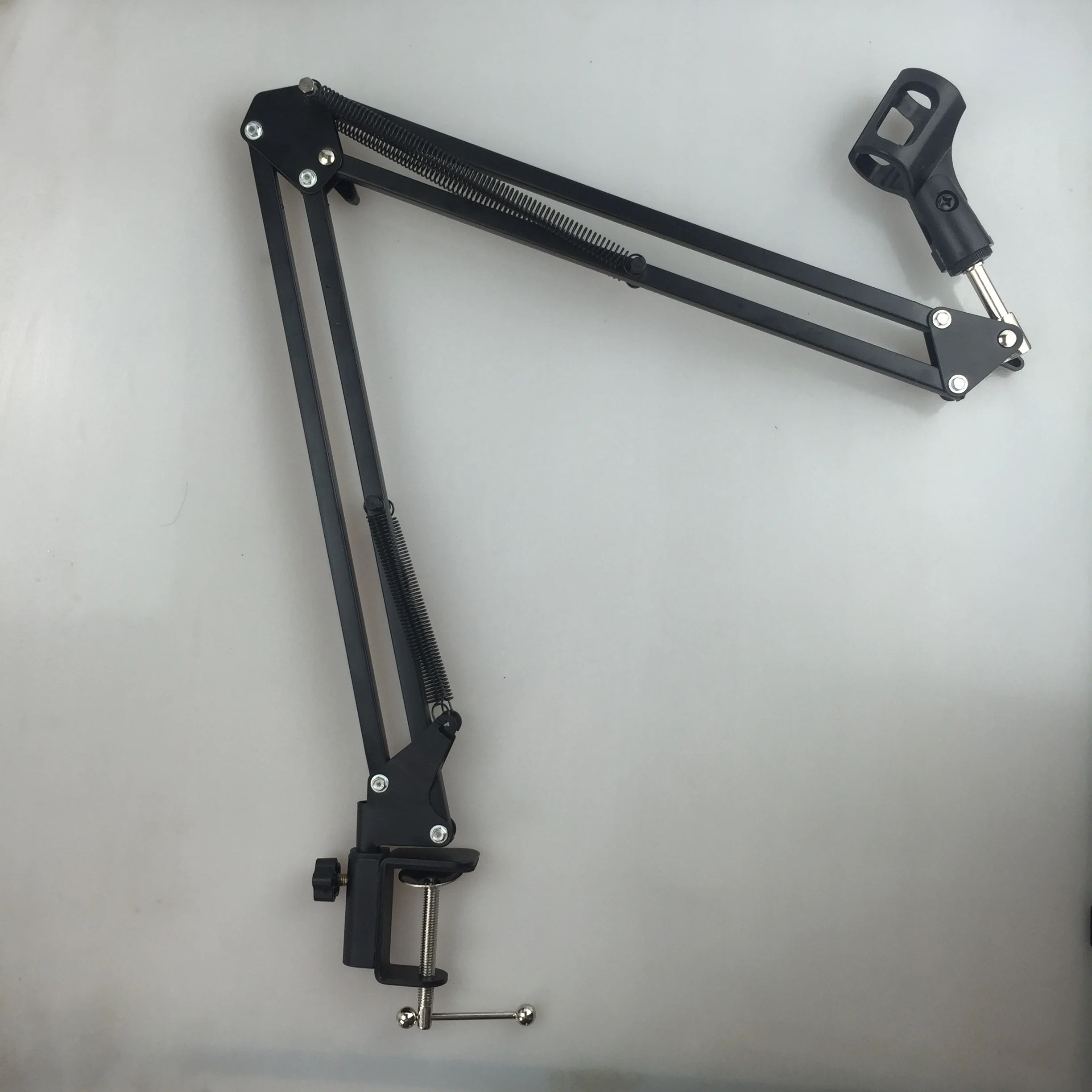 

High Quality Professional Adjustable Metal Suspension Scissor Arm Microphone Stand Holder for Mounting on Desk Table Top