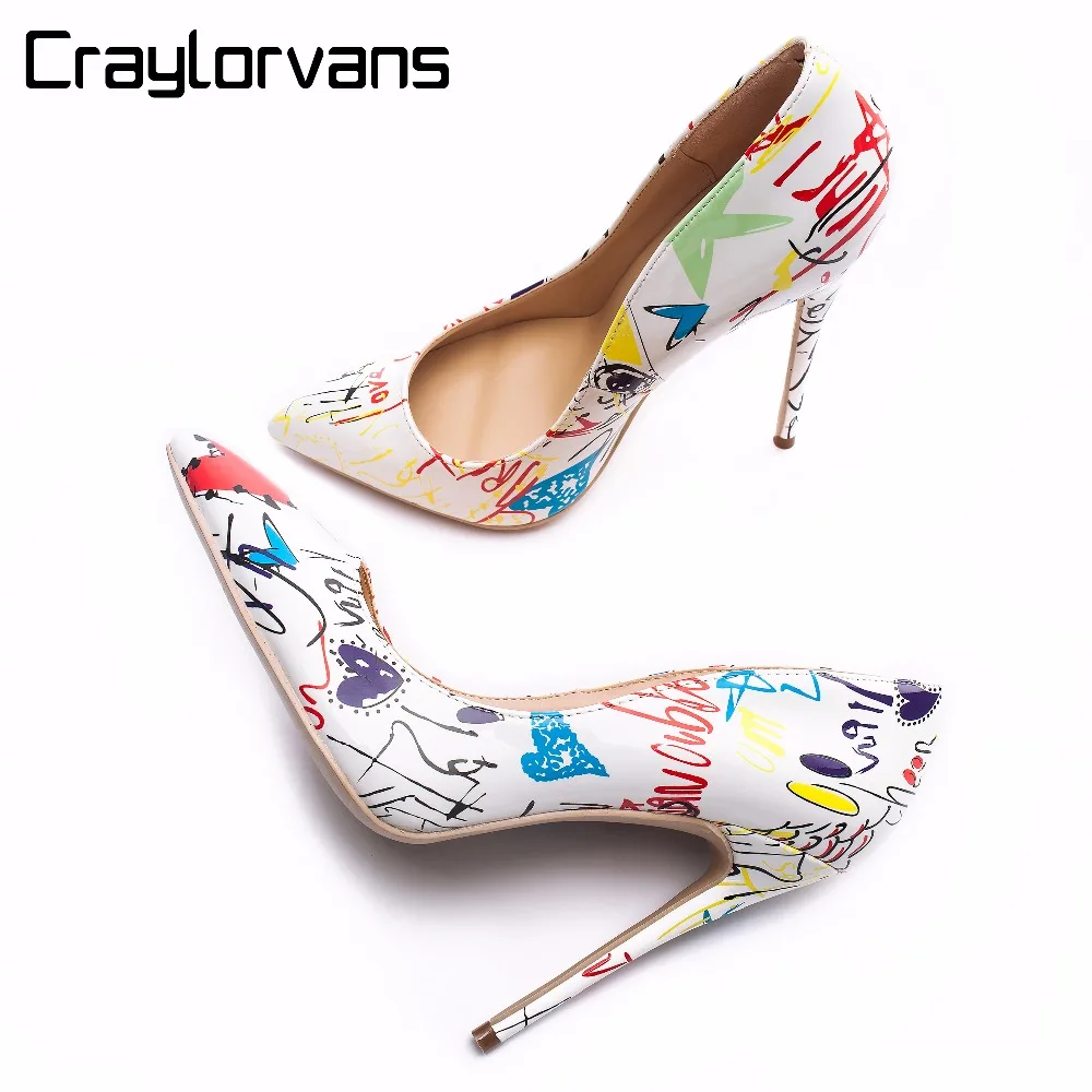 Meilleur Craylorvans 2018 Specia Graffiti Coloré Femmes Pompes Sexy Talons hauts talons Printemps Fête De Mariage Femmes Chaussures sapato feminino