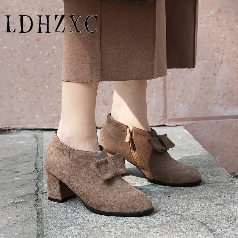 

LDHZXC 2019 Women Ankle Boots Flock /pu Leather Fashion Black Winter Boots Women Shoes Women Motorcycle Boots Big Size 43 47 48