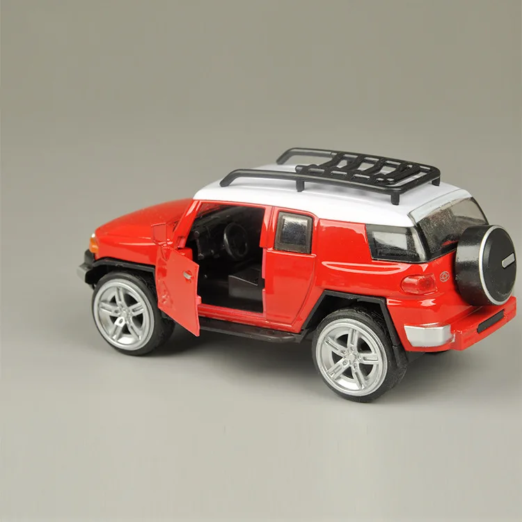 Модель автомобиля из сплава в масштабе 1:36 модель Toyota FJ металлический литой