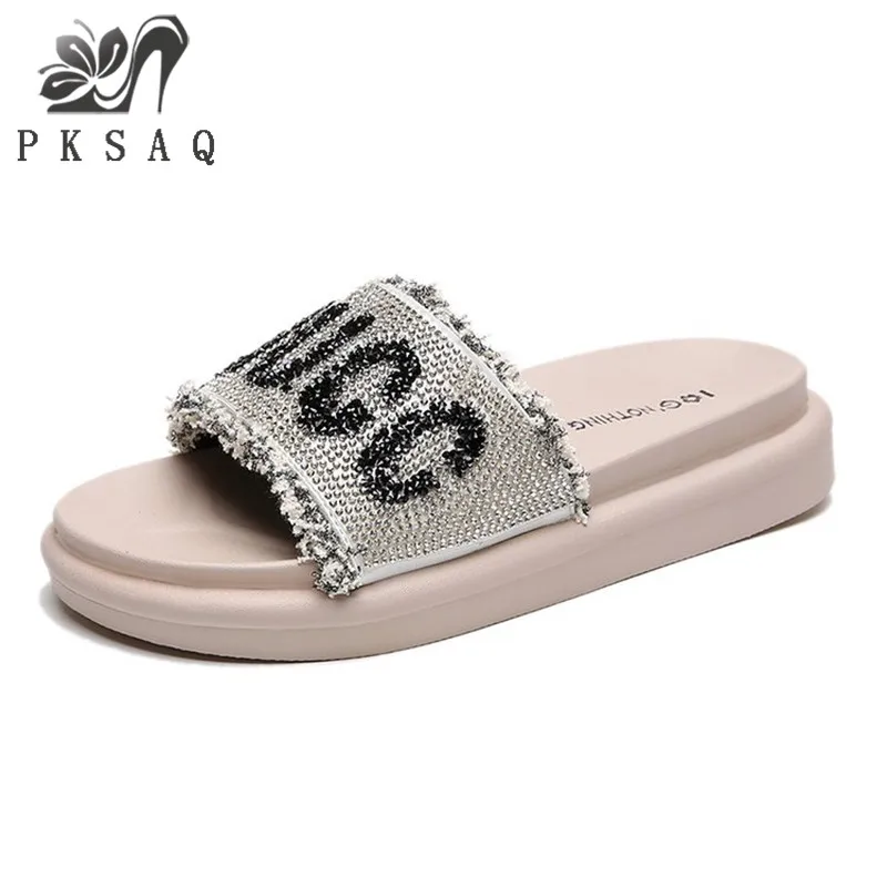 

Summer Rhinestone Fashion Women's Shoes Women's Sandals Slippers Outdoor Leisure Beach Women's Sandals Flat Simple Slippers New