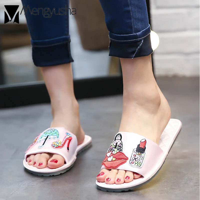 

cartoon pattern red lips silk slides lipstick appliques flat cute couple slippers summer fashion comfortable sandals flipflops