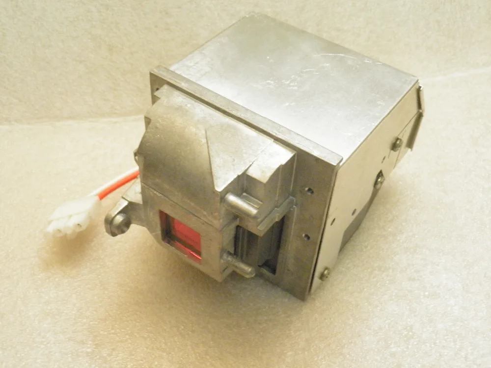 

Compatible Projector Lamp with housing SP-LAMP-024 for INFOCUS IN24 / IN26 / IN24EP / W240 / W260 Projectors