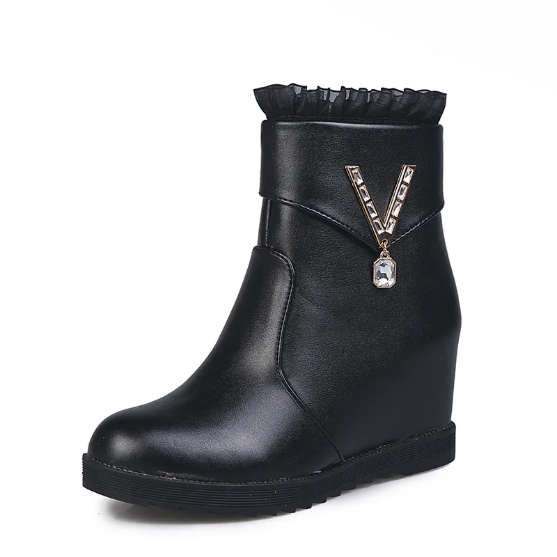 

2019 autumn and winter new increase in the Korean version of the lace ruffle side zipper women's boots black ljj 0216