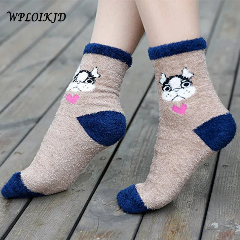 

[WPLOIKJD]Cute Socks Cartoon Pug Patterns Series Funny Socks 4 Pairs Winter Warm Terry-Loop Meias Warmer Christmas Sox Gift