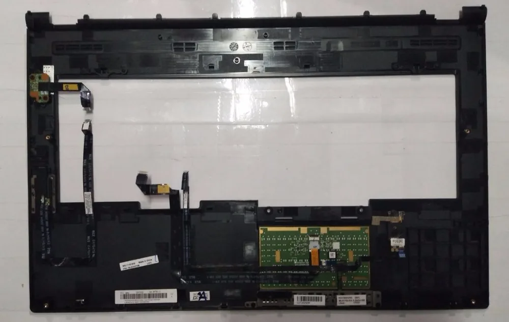 Ноутбук ThinkPad P71 Подставка под тачпад крышка/крышка клавиатуры 01HY728