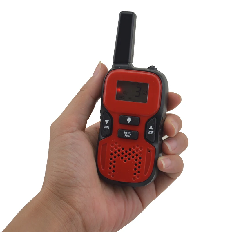 2 шт./пара красный Мини Дети Walkie Talkie 22 каналов GMRS 2 способ радио ЖК-дисплей Дисплей+ 2 перезаряжаемый аккумулятор+ кабель usb