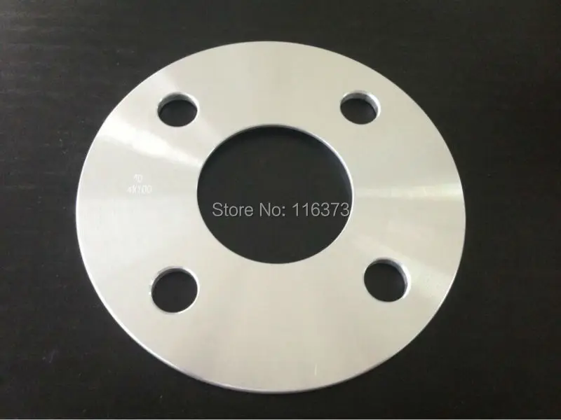 One hub centric spacer bolt pattern 5x100mm 5x112mm CB 57.1mm thickness 7mm