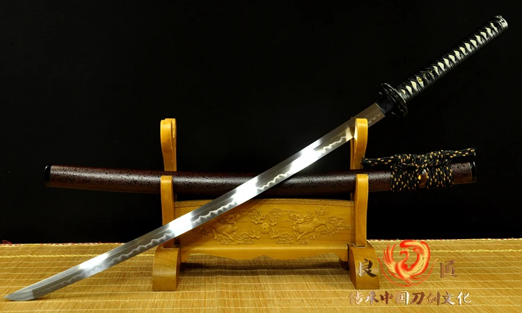 lj402