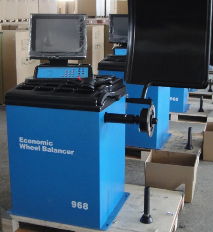 Automatic color balancing machine Semi-automatic car tire repair computer equipment AOS250 |