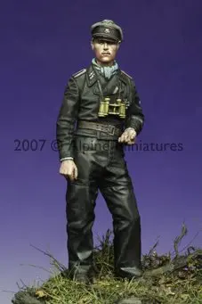

Pre order goods-AL 35046 1/35 World War II German SS tank crew #2