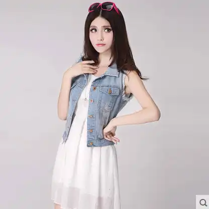 how to style a sleeveless denim jacket