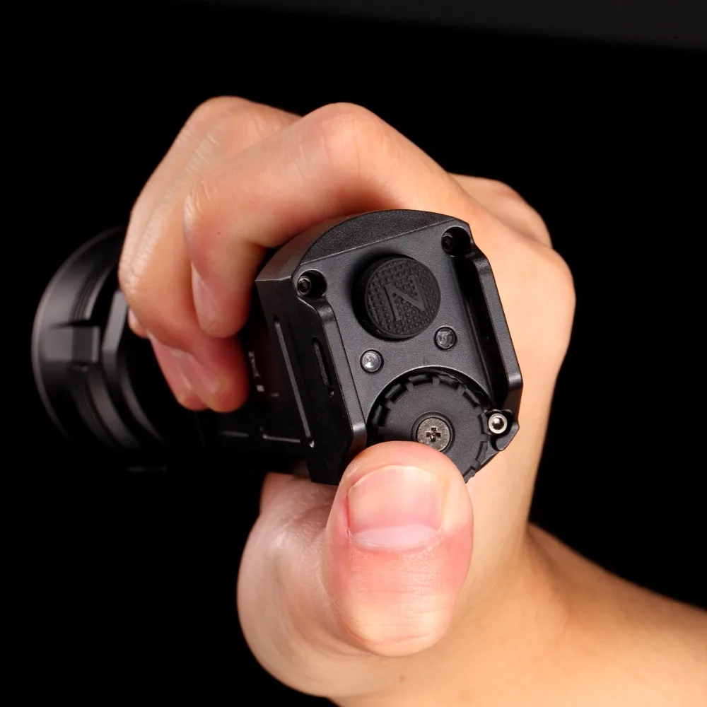 Бесплатная доставка Nitecore P36 18650 Перезаряжаемые батареи 2000Lm нейтральный белый