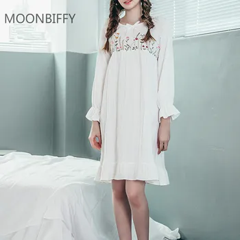 

Spring summer maternity dress embroidery pattern cotton Lotus leaf sleeves Mermaid skirt Lace collar Loose for pregnancy