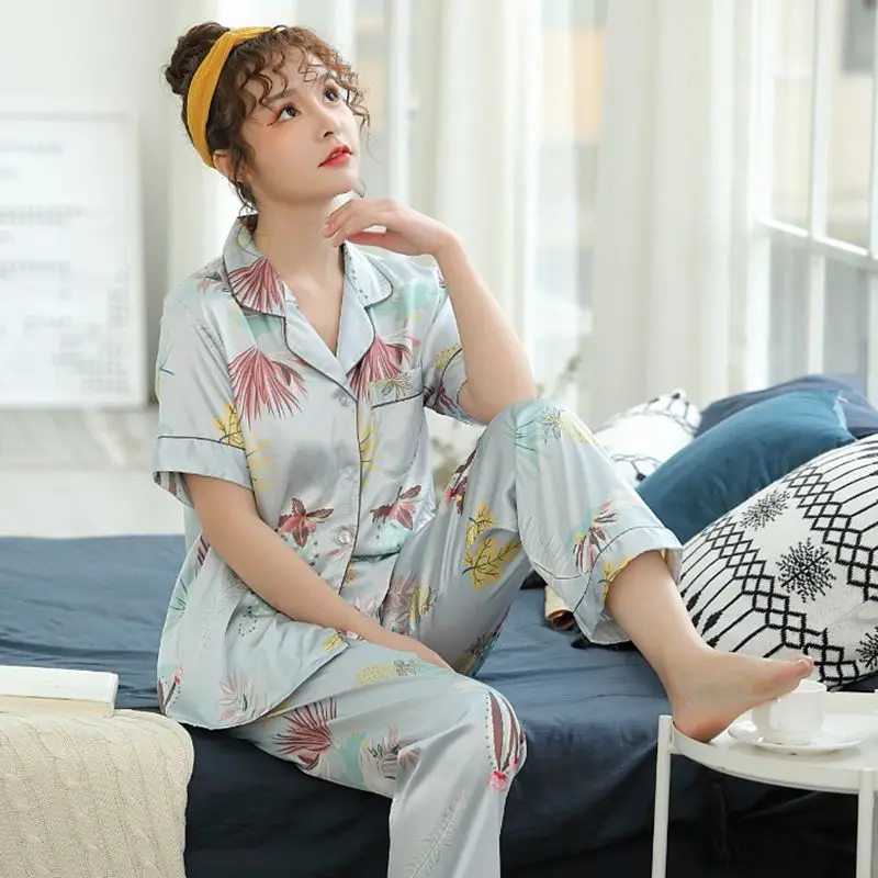 10470708122_1696053785