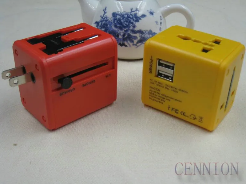 universal travel adapter charger converter _15