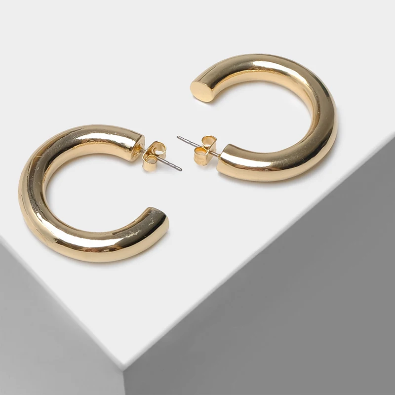 

Round metal earrings stylish earrings