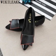 Лоферы; модная обувь на плоской подошве с острым носком; обувь черного цвета для женщин; водонепроницаемые мокасины; женские ботинки "Харадзюку" женские криперы Женская обувь на высоких каблуках; sapatos