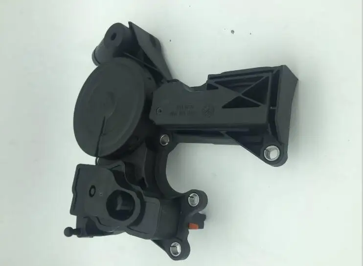 

Upgraded OEM Oil Separator PCV Valve For Audi A4 A6 Q5 TT VW Jetta Passat Tiguan