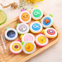 Детские репеллент против комаров анти москитные пуговицы случайным образом-дизайн с пряжкой в помещении для использования вне помещения миниатюрный легкий форма 2/5/10 шт