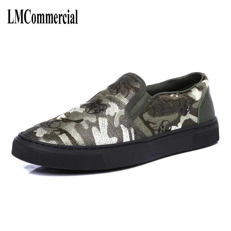 

The new spring and summer shoes pedal lazy loafer men casual shoes embroidered cloth for a low all-match handmade fashion