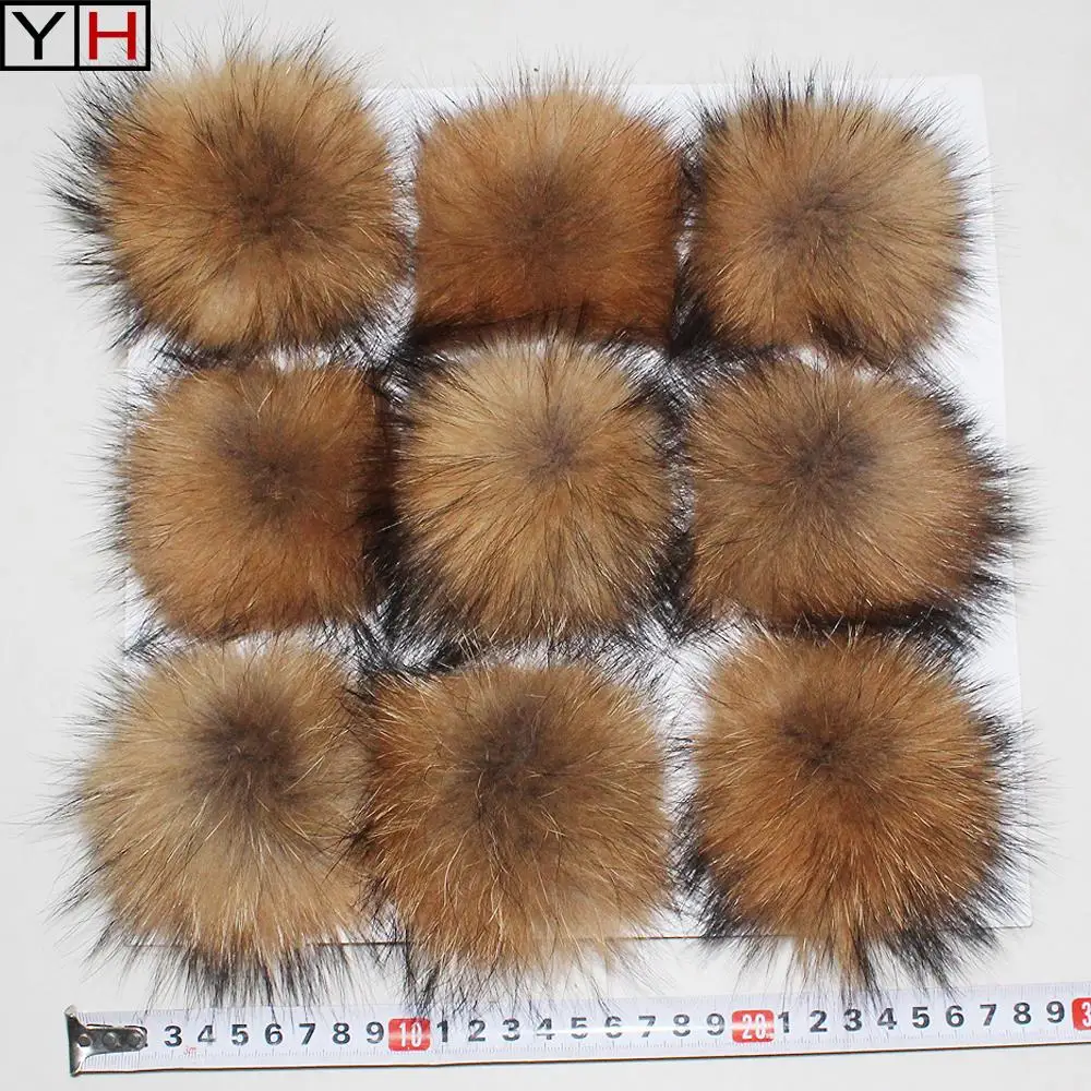 Genuine Natural Raccoon Fur Pompoms Big Balls for Winter Beanies Scarf Hat Accessories. New Fashion raccoon fur ball | Аксессуары для