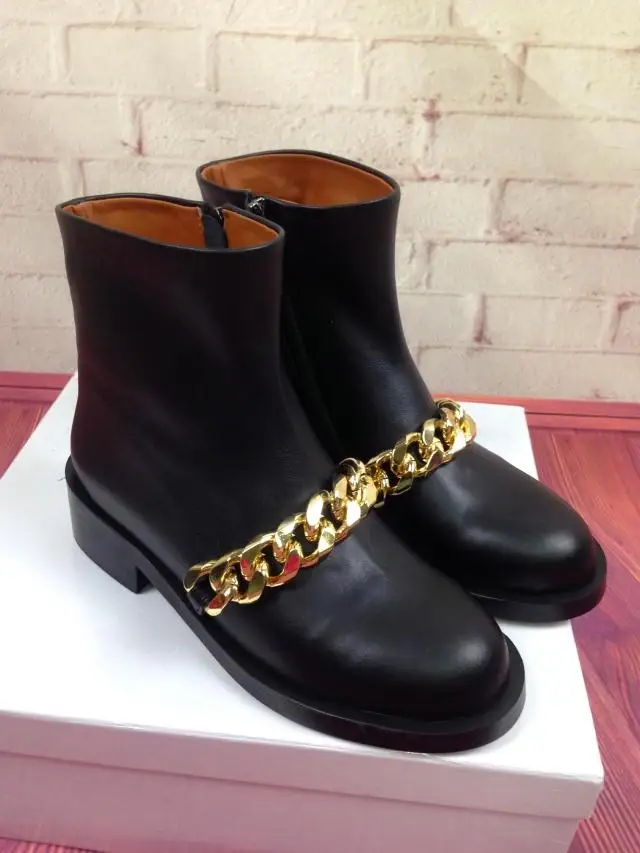 

Black Autumn Winter Shoes Woman Round Toe Knight Boots Designer Metal Chain Leather Woman Boots Side Zip Ankle Boots Plus Size42